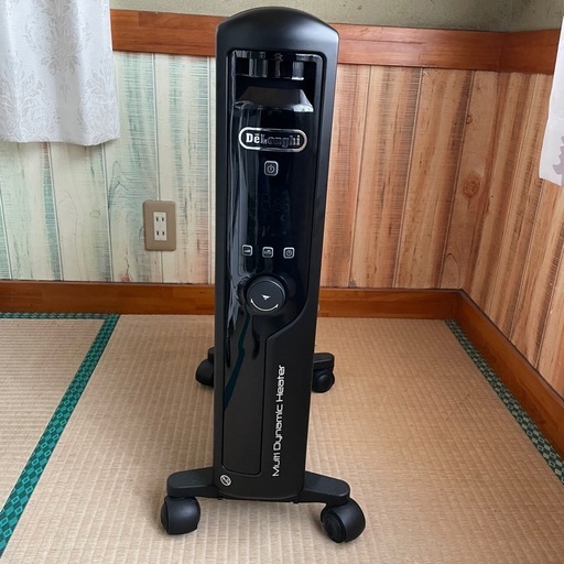 新品 未使用品★デロンギ HJ0812 オイルヒーター デロンギオイルヒーター ゼロ風DeLonghi HJ0812 デロンギオイル