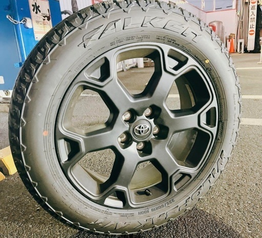 RAV4 オフロードパッケージ2 ホイール ハリアー タイヤ