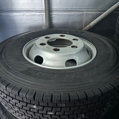 ユニック タイヤ、ホイール(車のパーツ)の中古が安い！激安で譲ります  