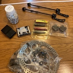 新品)クロスバイク用 軽量手組ホイール 前後セット エンド幅135mm  