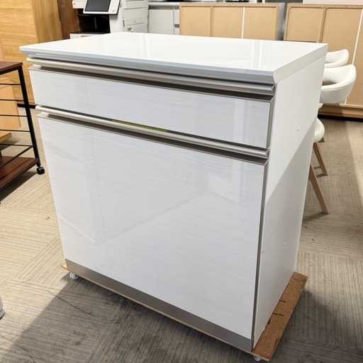 【超美品‼️】定価102,300円♪高級 綾野製作所 80cm幅キッチンカウンター 超美品‼️】定価102,300円♪ 高級 綾野製作所 80cm幅キッチン