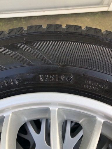 スタッドレスタイヤ☆軽自動車☆R13 145/80☆引き取り限定