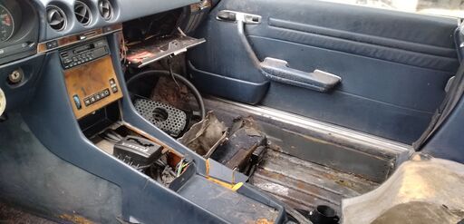 MB-107-500SL前期型リサイクル―部品各種販売 Mベンツ107-500SL前期型リサイクル.部品取り車-各種部品販売書類あり｜
