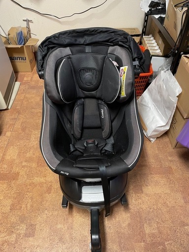 Combi ネルームisofix チャイルドシート CC-UID コンビ ネルームISOFIX