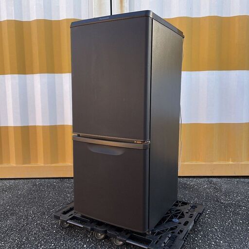 配達設置無料！良品 希少ブラウンカラー 138L Panasonic 冷蔵庫 DL43