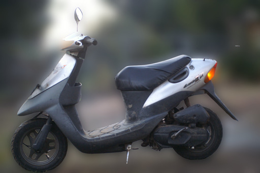 レッツ2 メット付 3.7万円 坂道楽々走ります オイル足すだけの維持 原付バイクこれより安いのあればお申し付けくださいそれ以下にします レッツ2 メット付 3.7万円 坂道楽々走ります オイル足すだけの維持