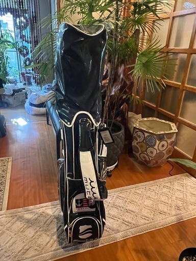 ムータゴルフバッグandアクセサリー（数回使用） muta ゴルフバッグ
