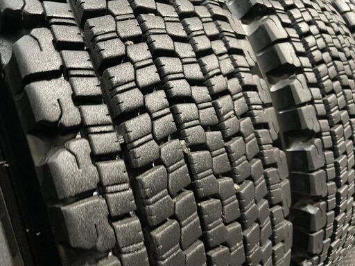 札幌発 引取OK BS W900 245/80R17.5 133/131J 17.5インチ トラック 