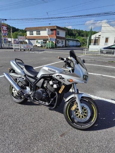 ヤマハ／YAMAHA FZ400 4YR 　４気筒400cc