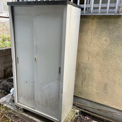 Amazon | 物置 屋外 スチール 大型倉庫 戸外収納庫 幅153*奥行き206*高 