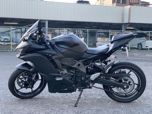 ZX-25R 自賠責付き 低走行！