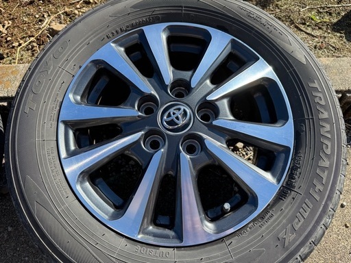 トヨタ エスクァイア純正ホイール スタッドレスタイヤ付き 195/65R15