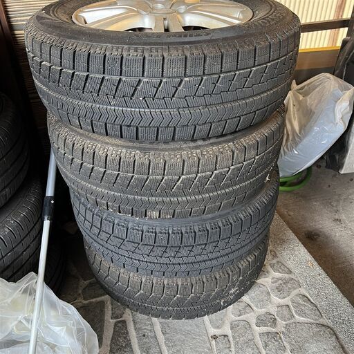 BLIZZAK VRX3 195/65R15 4本+30系プリウス純正ホイール BLIZZAK VRX3 195/65R15 4本+30系プリウス純正ホイール - メルカリ