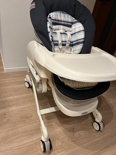 新生児から使える 電動スウィング バウンサー ロッキングチェア