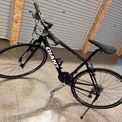 値引き】GIANT(ジャイアント) ESCAPE R3 Mサイズ(500) black 鍵付き  