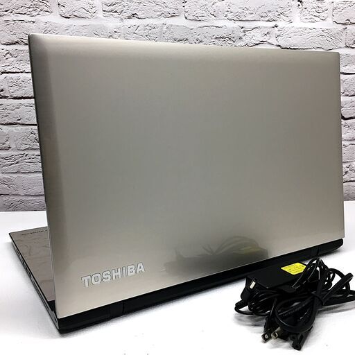 ★超美品★【最新Win11(24H2)★フルHD17.3型】東芝 T67/TG [Core i5-5200U +メモリ8GB +SSD 512GB(新品)] MS Office2021★ONKYOスピーカー（管理：2412011001） ☆超美品☆【最新Win11(24H2)☆フルHD17.3型】東芝 T67/TG [