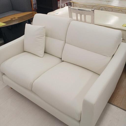 ☆ジモティー割あり☆デザイン2Pソファ WH 高さ(H)78cm× 幅(W)123cm