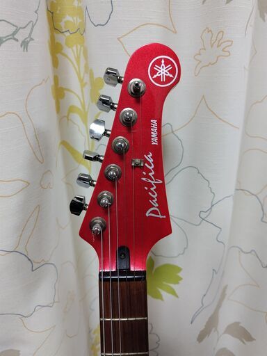 YAMAHA Pacifica エレキギター 赤 レッド 型番：PAC112CⅡ