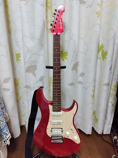 YAMAHA Pacifica エレキギター 赤 レッド 型番：PAC112CⅡ