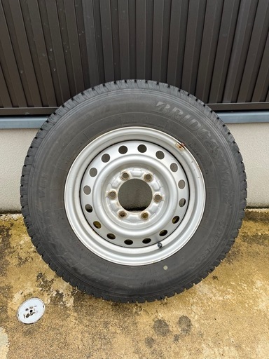 アイスナビ SUV NV350 キャラバン E25 E26 195/80R15 スタッドレス アイスナビ SUV NV350 キャラバン E25 E26 195/80R15 スタッドレス