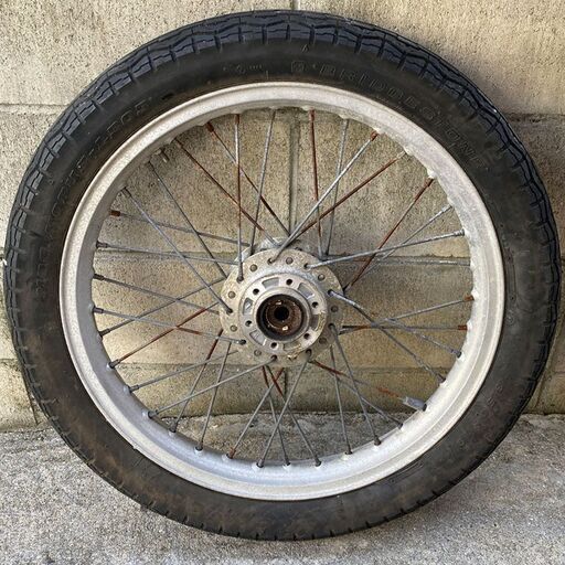 YAMAHA SR500/400用フロントホイール（ダブルディスク取付可能） YAMAHA SR500/400用フロントホイール（ダブルディスク取付可能）