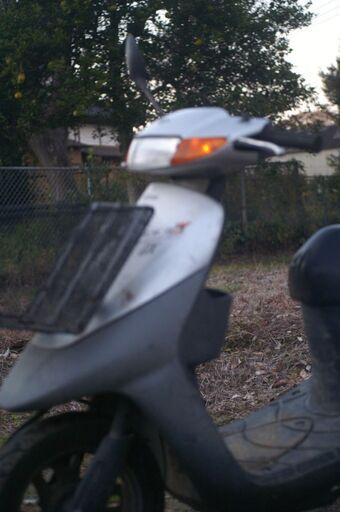 3052.高馬力軽量2スト レッツII DX バッテリー新品 燃料計ポケット付 高級グレード 即日配送、自走引き取りも可能 3052.高馬力軽量2スト レッツII DX バッテリー新品 燃料計ポケット付 高級