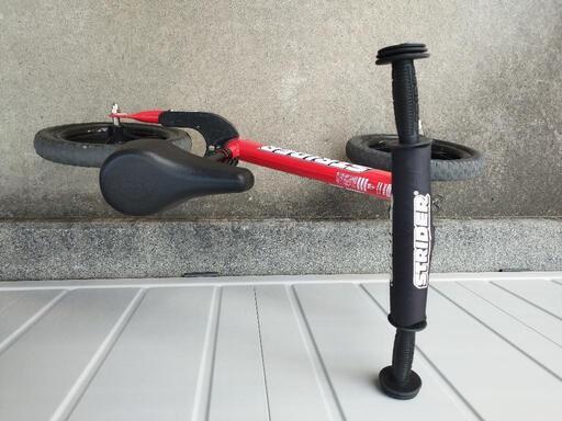 新車 未使用品 ストライダー ST-M4 12