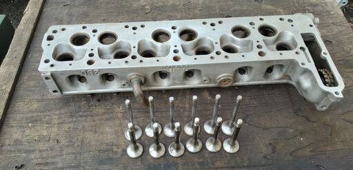 MB-124-201-126-研摩加工済みシリンダーヘツト販売
