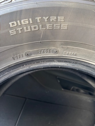 265/65R17 スタッドレスタイヤ・ホイール・ナット セット SUV プラド 