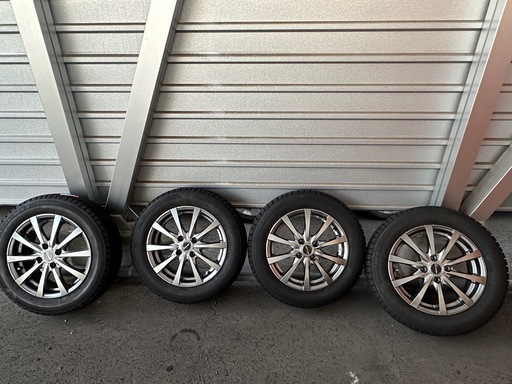 ☆アクア用スタッドレスタイヤ・アルミセット☆バリ山☆引取り限定で