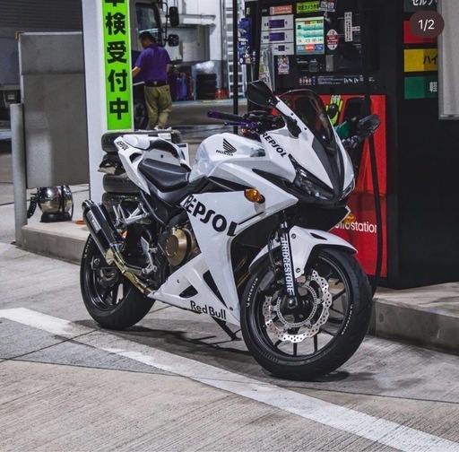 ホンダ　CBR400R レプソル仕様