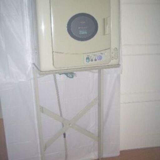 ☆ 衣類乾燥機 【回転ドラム式／美品】National◎専用台18000円付属  