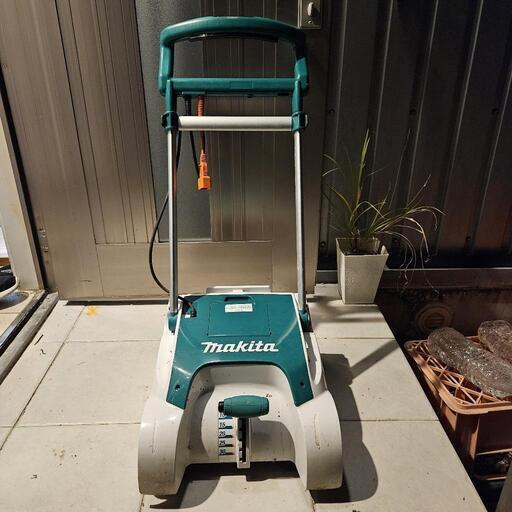 マキタ 芝刈り機