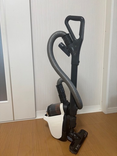【美品】TOSHIBA掃除機2019年モデル