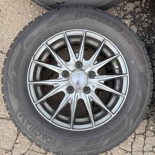 セレナetc VELVA SPORT Z 114.3 1×6JJ 195/65R15 YOKOHAMA iceGUARD 