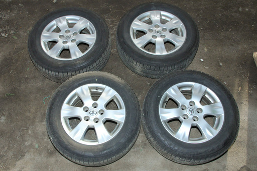 スタットレスタイヤ ブリヂストン VRX2 215/60R16 TOYOTAホイール 4本