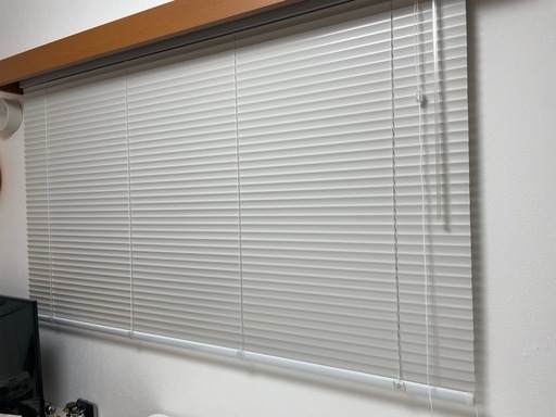 美品！ブラインドパーテーション TJ8802