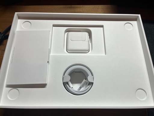 【バッテリー100%】 Apple MacBook Air M1 #mon169 バッテリー100%】 Apple MacBook Air M1 #mon169 バッテリー100