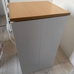 値下げ】IKEA VADHOLMA ヴァドホルマ ラック・椅子・カゴ付き (awayui  