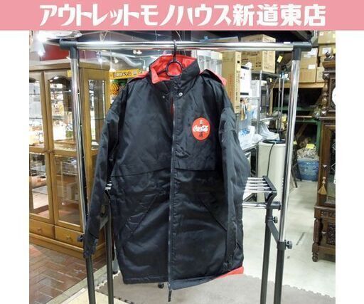 レア コカ・コーラ 冬季イベント用 スタッフジャンパー コート ブラック Mr.MOVAL製 Fサイズ ブラック×レッド 札幌市 新道東店