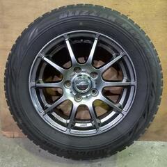 値下げしました！スタッドレスタイヤ205/60/16 PCD100 5穴バリ山  