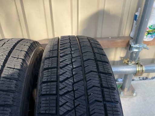 21年製 VRX2 155/65R14 4本 バリ山 バリ山 スタッドレス4本 ブリヂストン