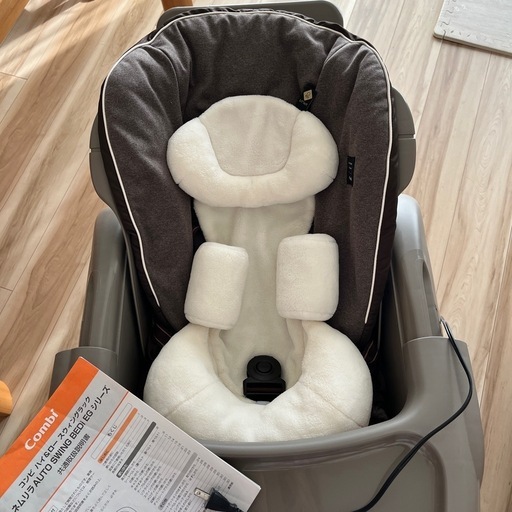 ジモティ来店特価!!! 【Combi】ネムリラオートスイングBEDI　EG　シリーズ　　J-0205 ジモティ来店特価!!! 【Combi】ネムリラオートスイングBEDI EG