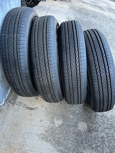 新車外し2025年 第19週製造 ジムニー純正タイヤ 175/80R16 4本 新車外し2025年 第19週製造 ジムニー純正タイヤ 175/80R16 4本 2025
