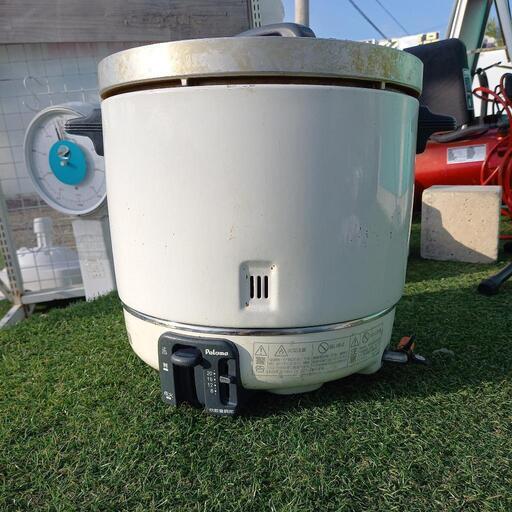 パロマ 業務用 ガス炊飯器 LPガス 厨房機器 楽天市場】パロマ ガス炊飯 