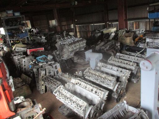 メルセデス―ベンツV8-SOHCエンジンユーズドへツトセツト販売 Shinoda