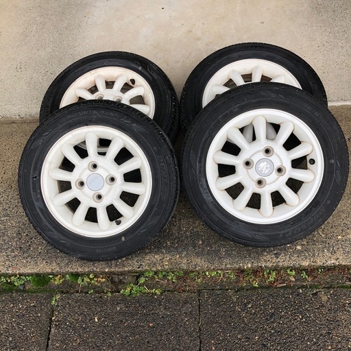極上イボ付き 国産スタッドレス 195/80R15 LT トヨタ純正 ハイエース ハイエース スタッドレスタイヤ 195 80R15 107/105L LT (引取