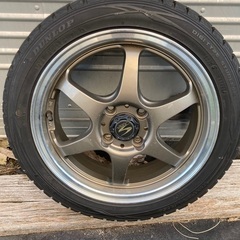 取引中。ブリヂストンノーマルタイヤ (けんけん) 室のタイヤ、ホイール  