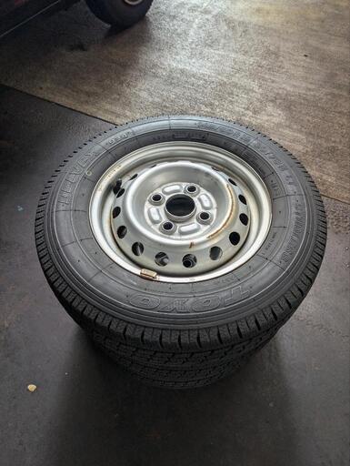 ★【ホンダ軽トラ・軽バン等へ！】ダンロップ　WINTERMAXX　WM01　145R12LT　６PR　送料無料！！ ☆ホンダ軽トラ・軽バン等へ！ダンロップ WINTERMAXX WM01