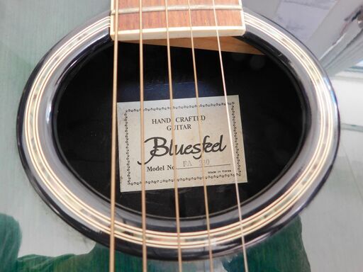 エレアコ Bluesfeel FA330HAND CRAFTED GUITAR (kikuu ) 京成大久保の弦楽器、ギター の中古あげます・譲ります｜ジモティーで不用品の処分